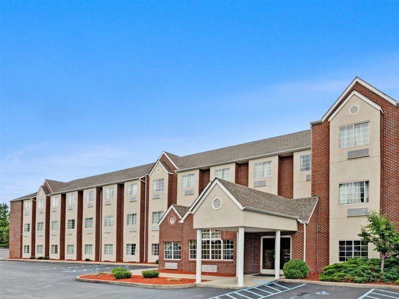 Microtel Inn & Suites By Wyndham Florence/Cincinnati Airpo Екстериор снимка