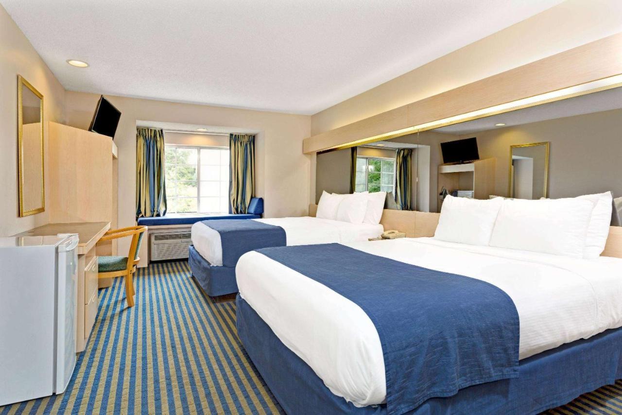 Microtel Inn & Suites By Wyndham Florence/Cincinnati Airpo Екстериор снимка