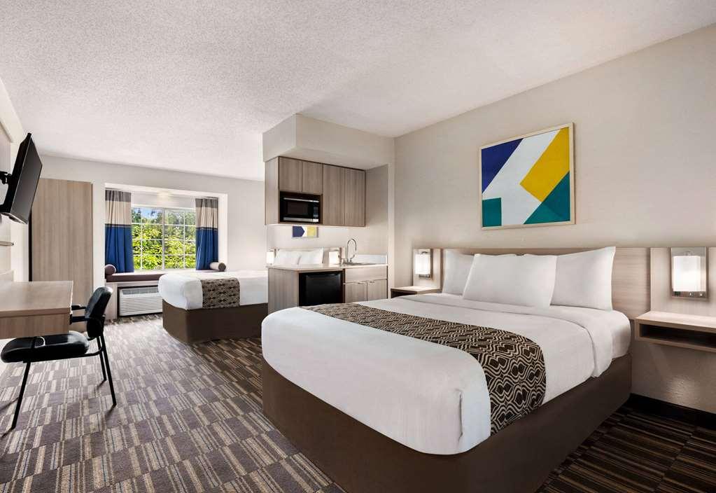 Microtel Inn & Suites By Wyndham Florence/Cincinnati Airpo Стая снимка