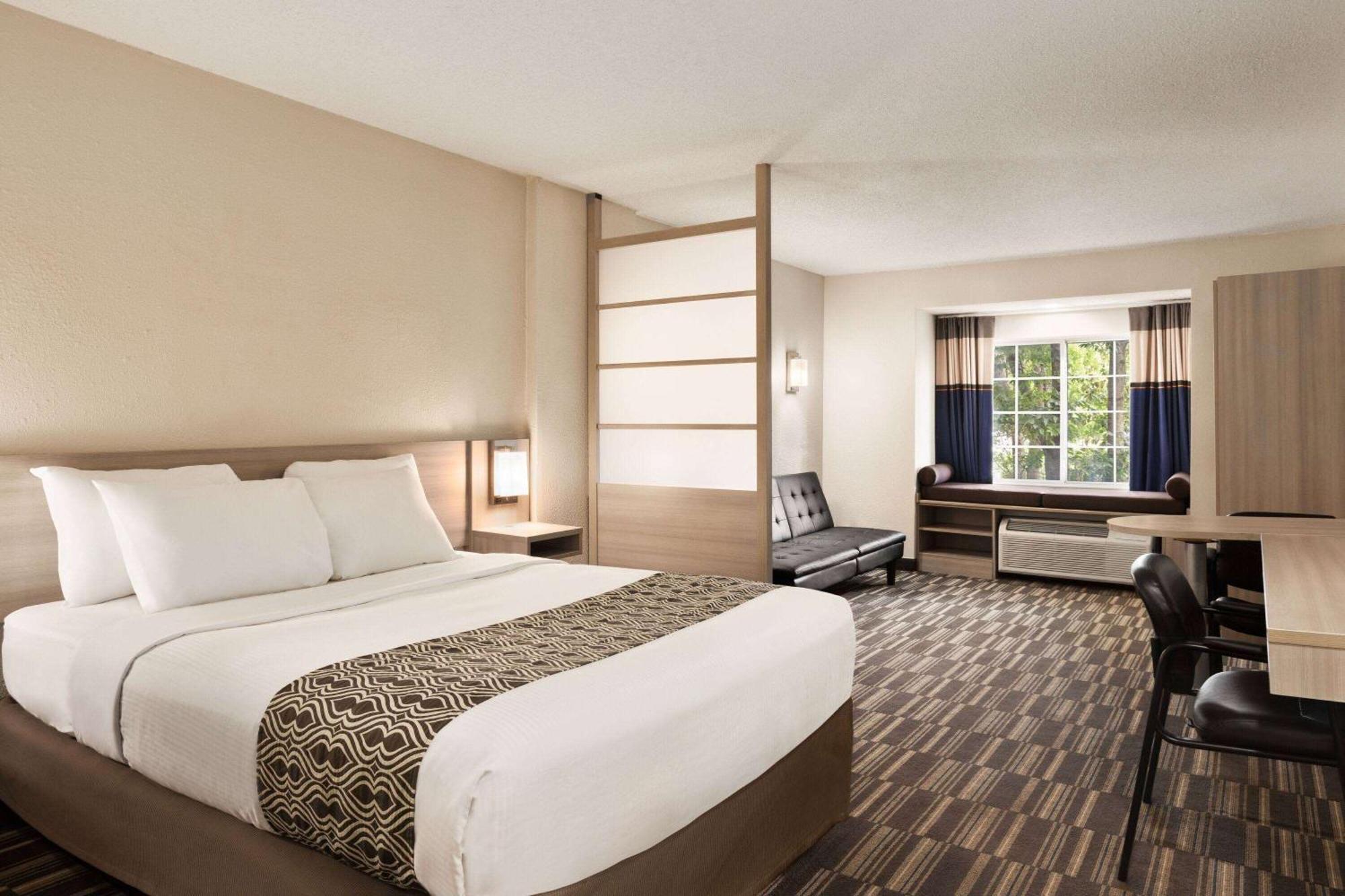 Microtel Inn & Suites By Wyndham Florence/Cincinnati Airpo Екстериор снимка